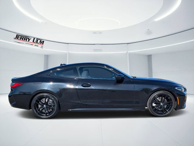 Used 2021 BMW 430i Coupe w/ M Sport Package image 3