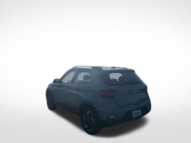 Used 2026 Hyundai Venue SEL image 8