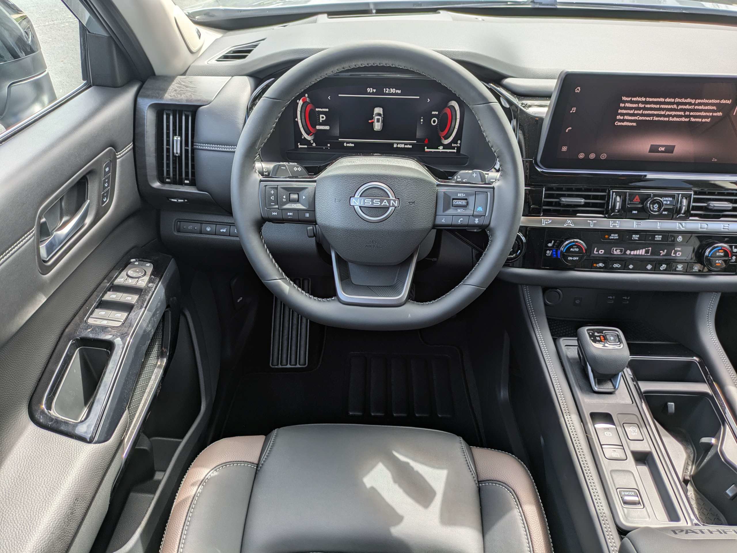 New 2026 Nissan Pathfinder Platinum FWD image 18