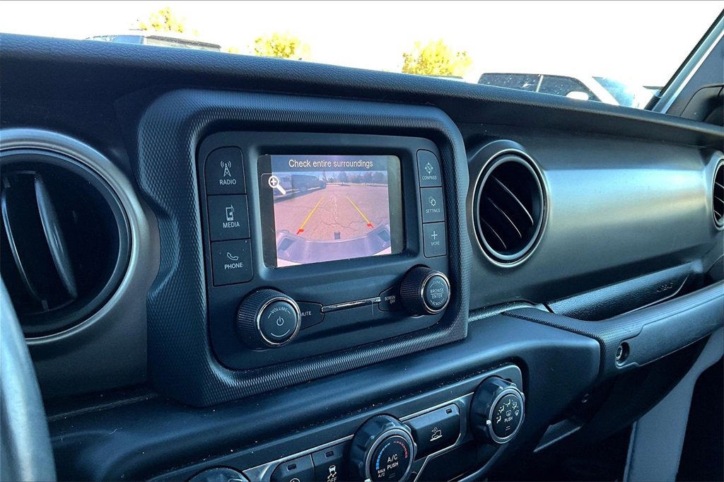 Used 2020 Jeep Gladiator Sport w/ Quick Order Package 24S image 18