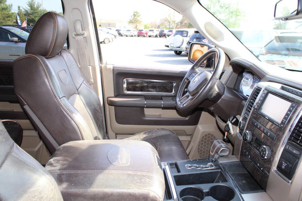 Used 2012 RAM 1500 Laramie Longhorn AWD/4WD image 11