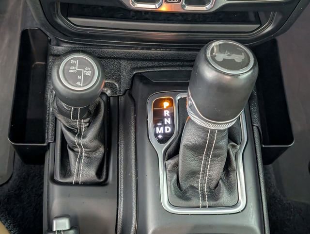 Certified 2023 Jeep Wrangler Unlimited Sahara w/ Cold Weather Group image 21