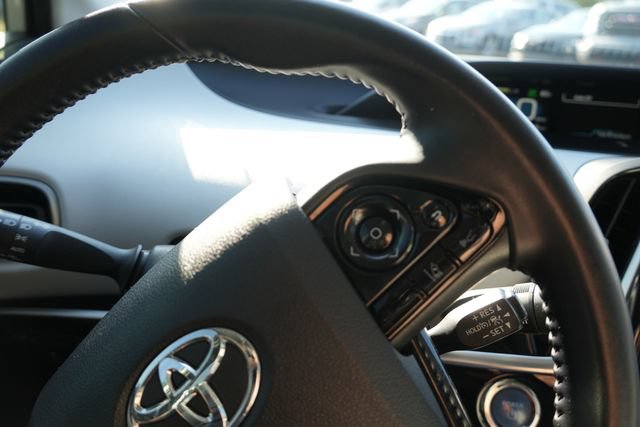 Used 2020 Toyota Prius Prime XLE FWD image 24