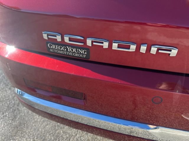 Used 2022 GMC Acadia Denali w/ Denali Ultimate Package image 15