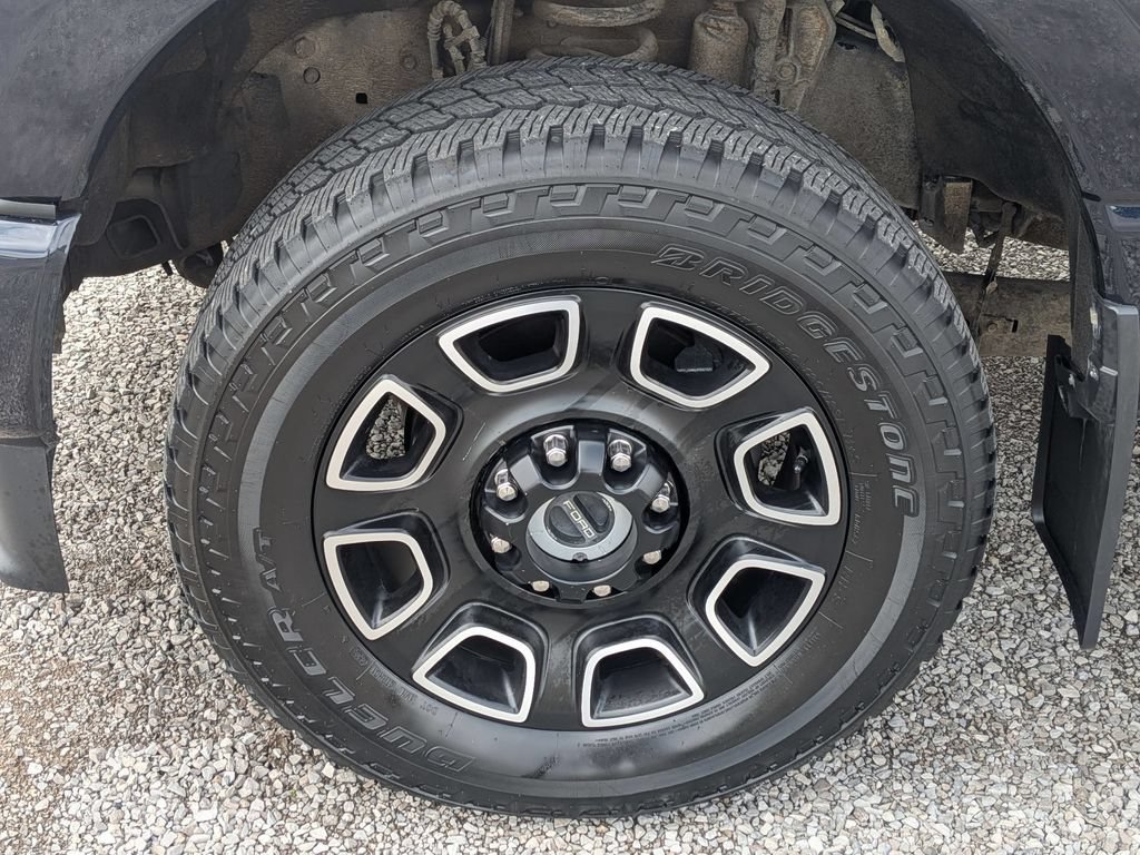 Used 2023 Ford F250 Platinum AWD/4WD image 23