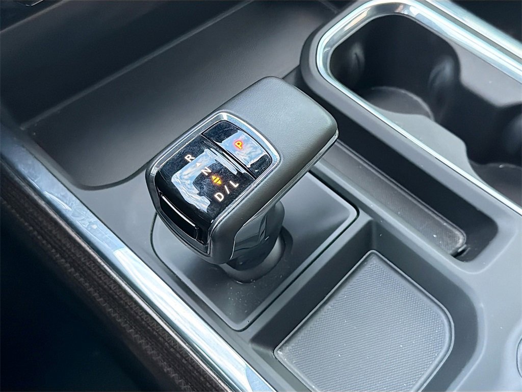 Used 2024 Chevrolet Silverado 1500 RST w/ Convenience Package II image 16