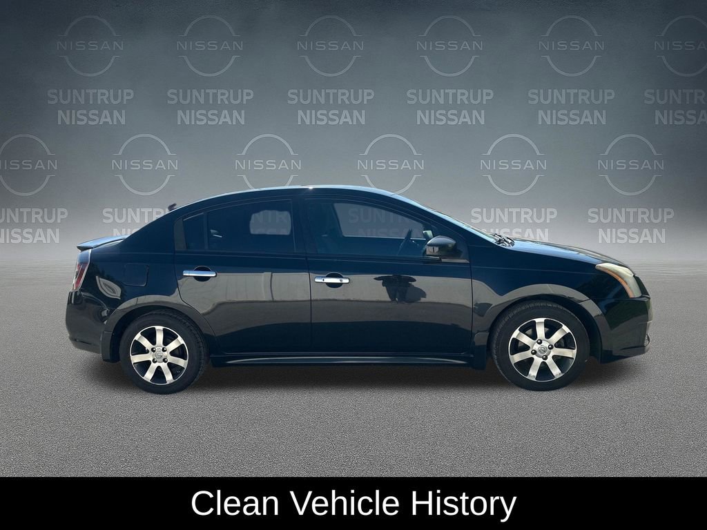 Used 2012 Nissan Sentra 2.0 SR w/ Special Edition Pkg FWD image 3