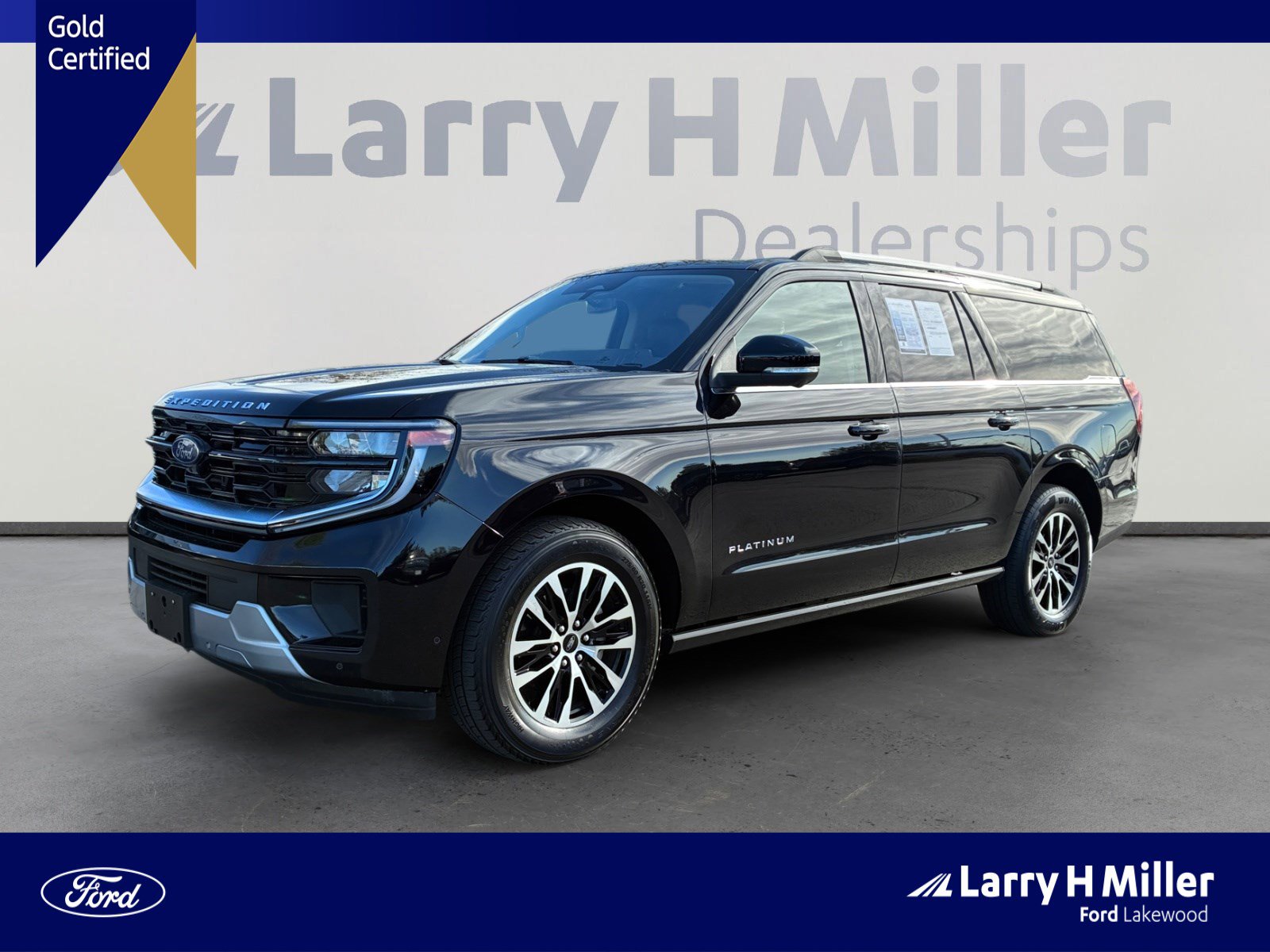 Used 2025 Ford Expedition Max Platinum AWD/4WD image 1