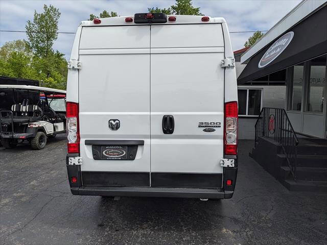 Used 2023 RAM ProMaster 3500 w/ Convenience Group FWD image 4