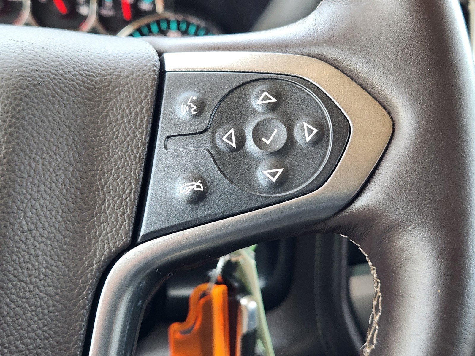 Used 2018 Chevrolet Silverado 1500 LTZ w/ Texas Edition AWD/4WD image 22