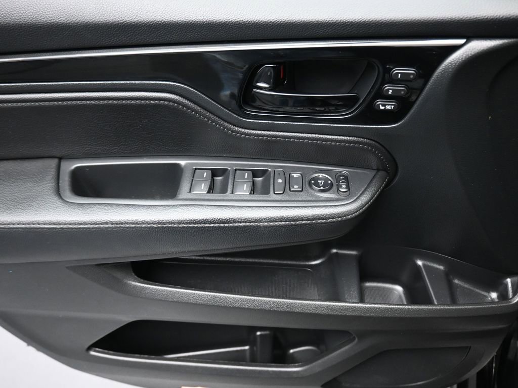 Used 2023 Honda Odyssey Touring image 10