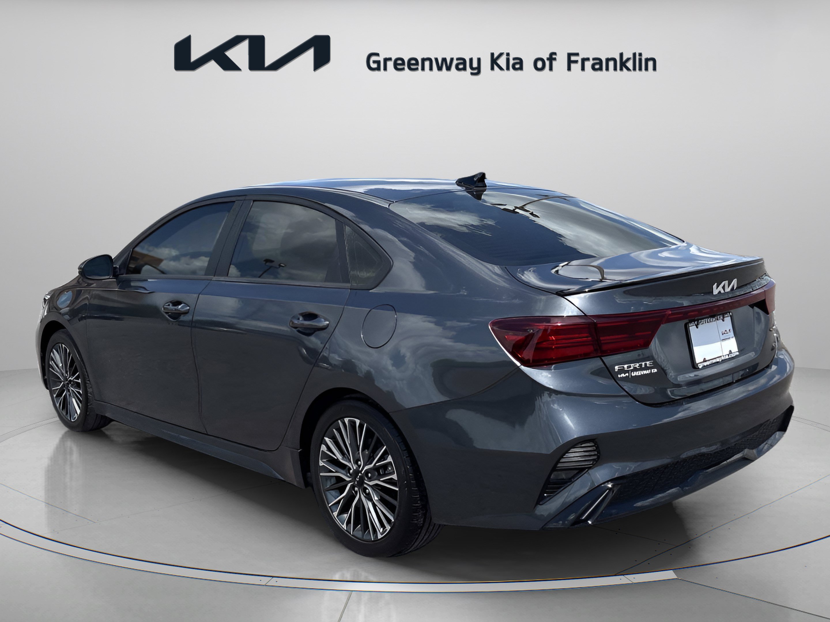 Used 2024 Kia Forte GT-Line w/ GT-Line Premium Package FWD image 5