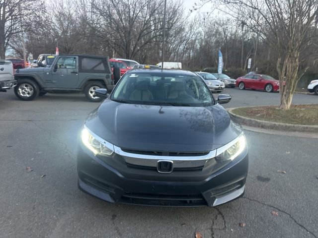 Used 2018 Honda Civic EX image 3