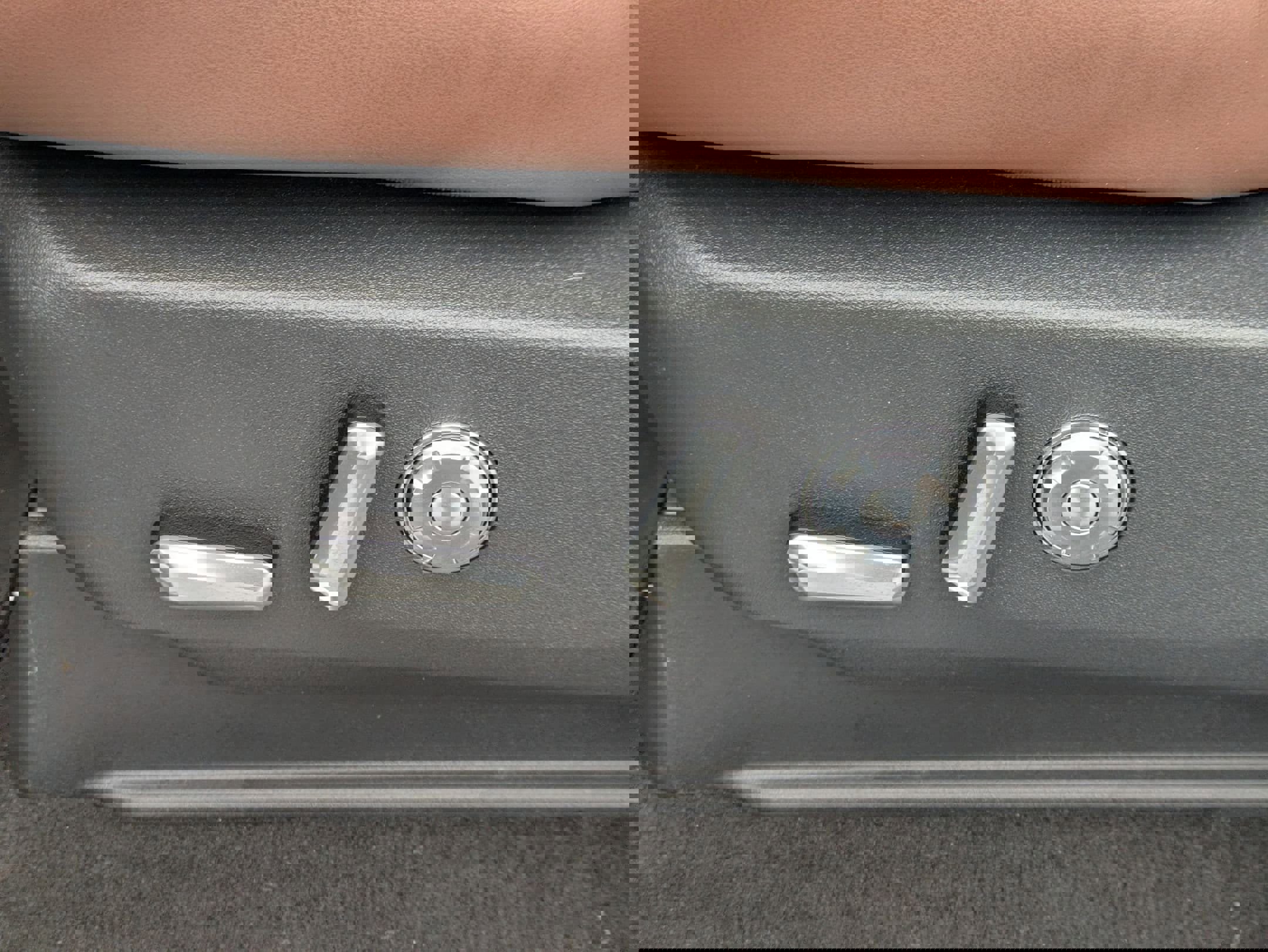 Used 2025 Lincoln Navigator Reserve AWD/4WD image 13