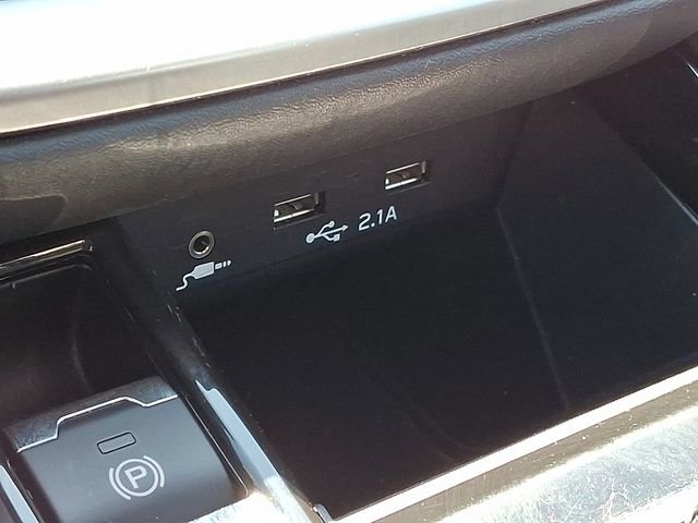 Used 2022 Subaru Outback Limited AWD/4WD image 28