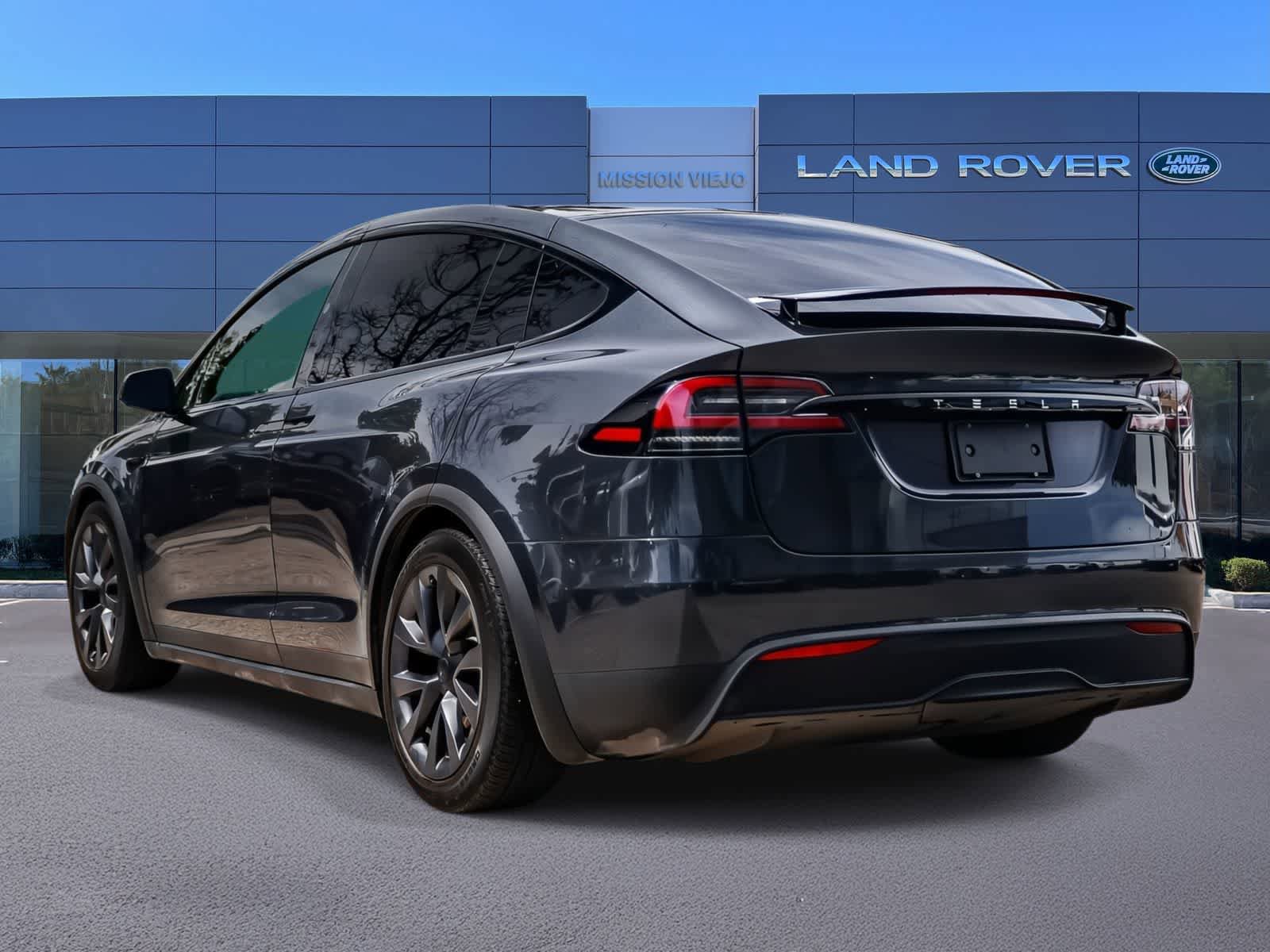 Used 2024 Tesla Model X image 6