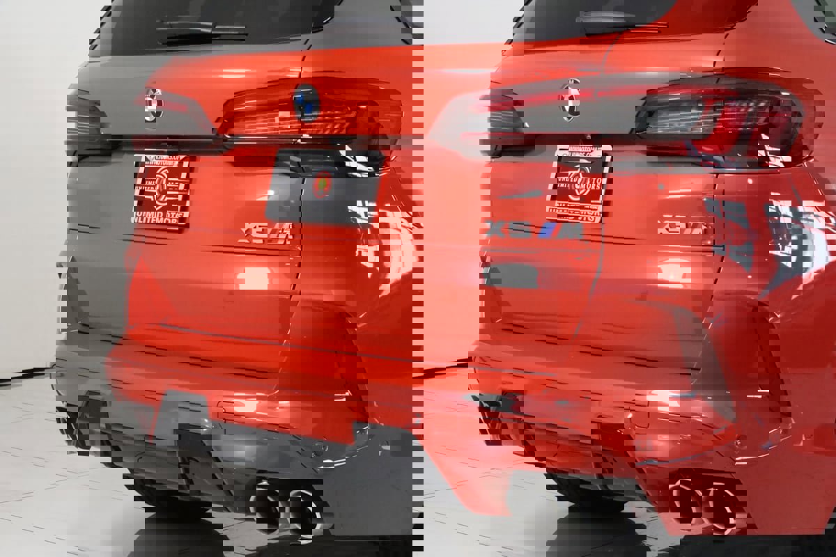 Used 2022 BMW X5 M w/ Executive Package image 39