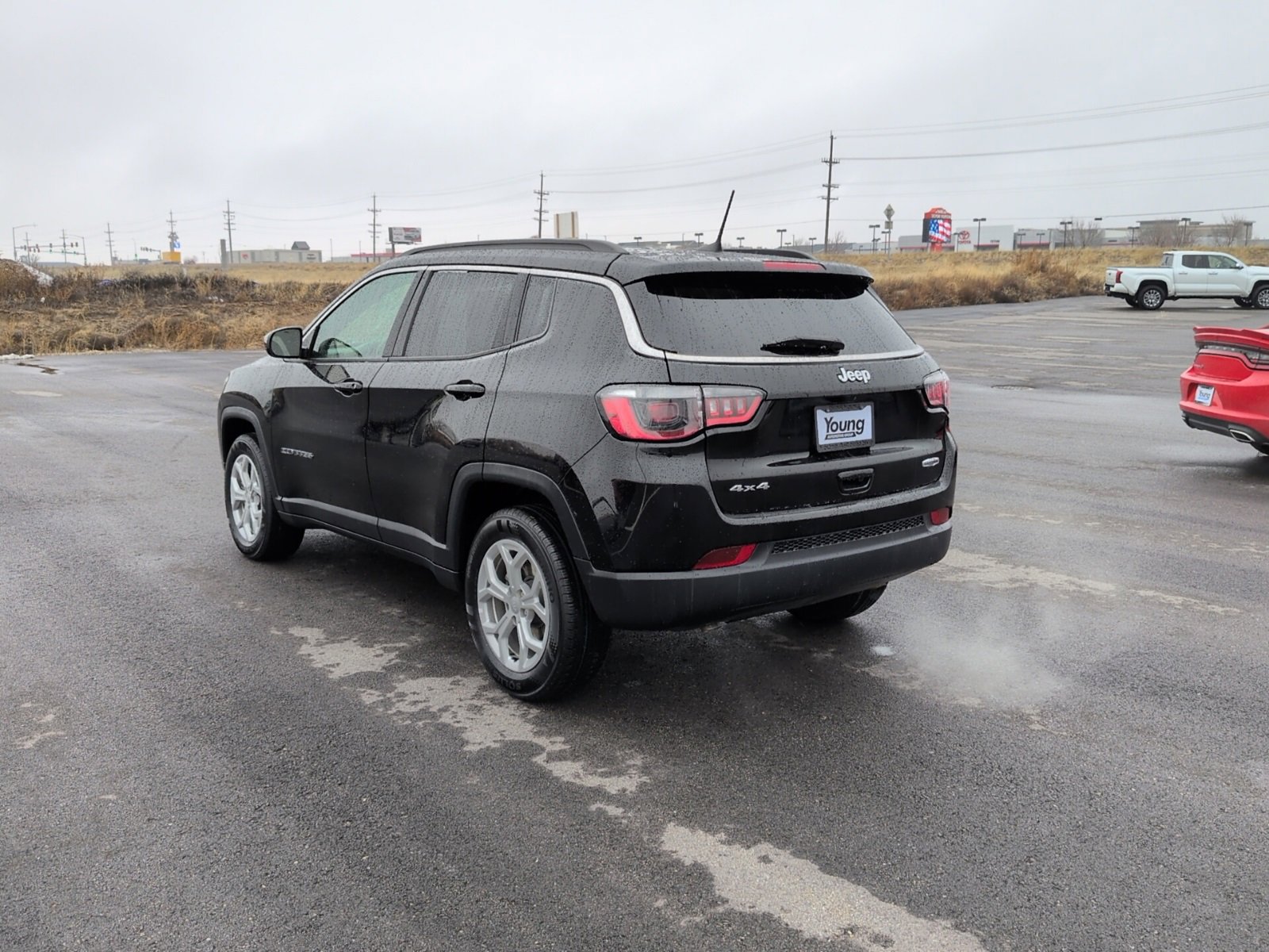 Used 2024 Jeep Compass Latitude image 5