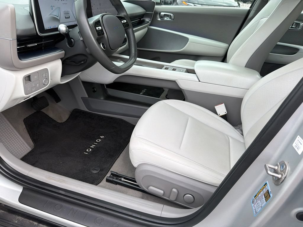Used 2024 Hyundai Ioniq 6 SEL RWD image 9