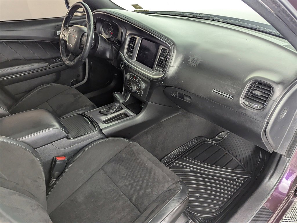 Used 2021 Dodge Charger R/T w/ Plus Group image 35