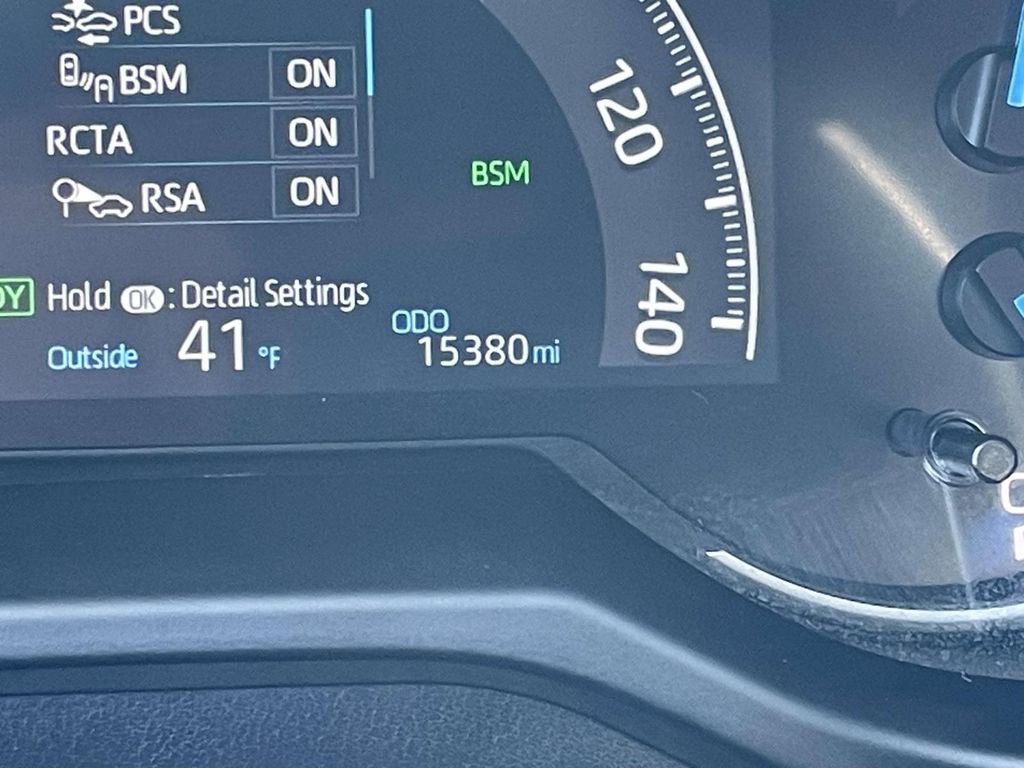 Used 2025 Toyota RAV4 XLE image 36