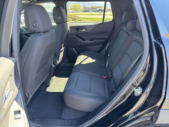 Used 2026 Chevrolet Equinox LT AWD/4WD image 13