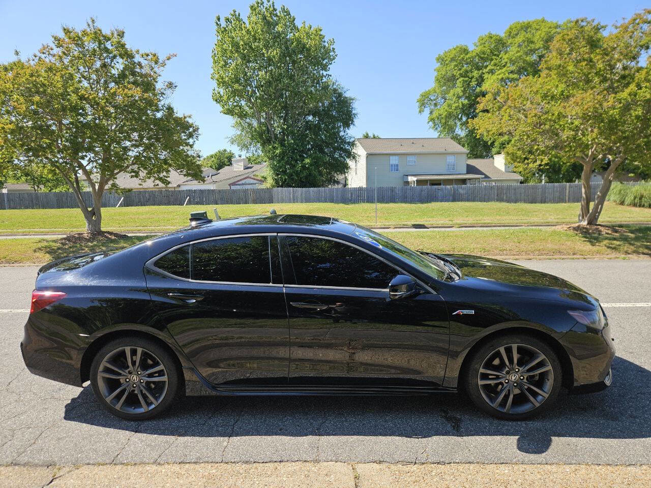 Used 2018 Acura TLX V6 w/ Technology & A-SPEC Pkg FWD image 7