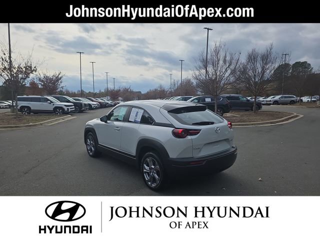 Used 2022 MAZDA MX-30 Electric w/ Premium Package image 17