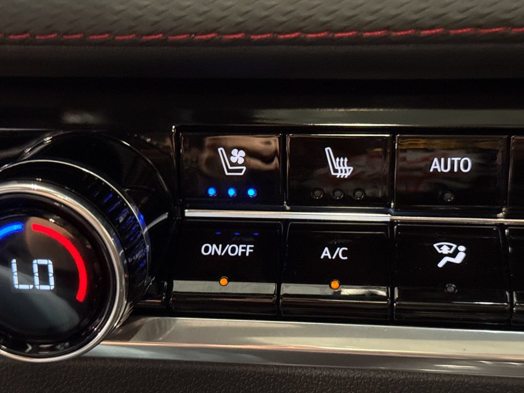 New 2027 Chevrolet Equinox RS w/ Safety and Technology Package AWD/4WD image 18