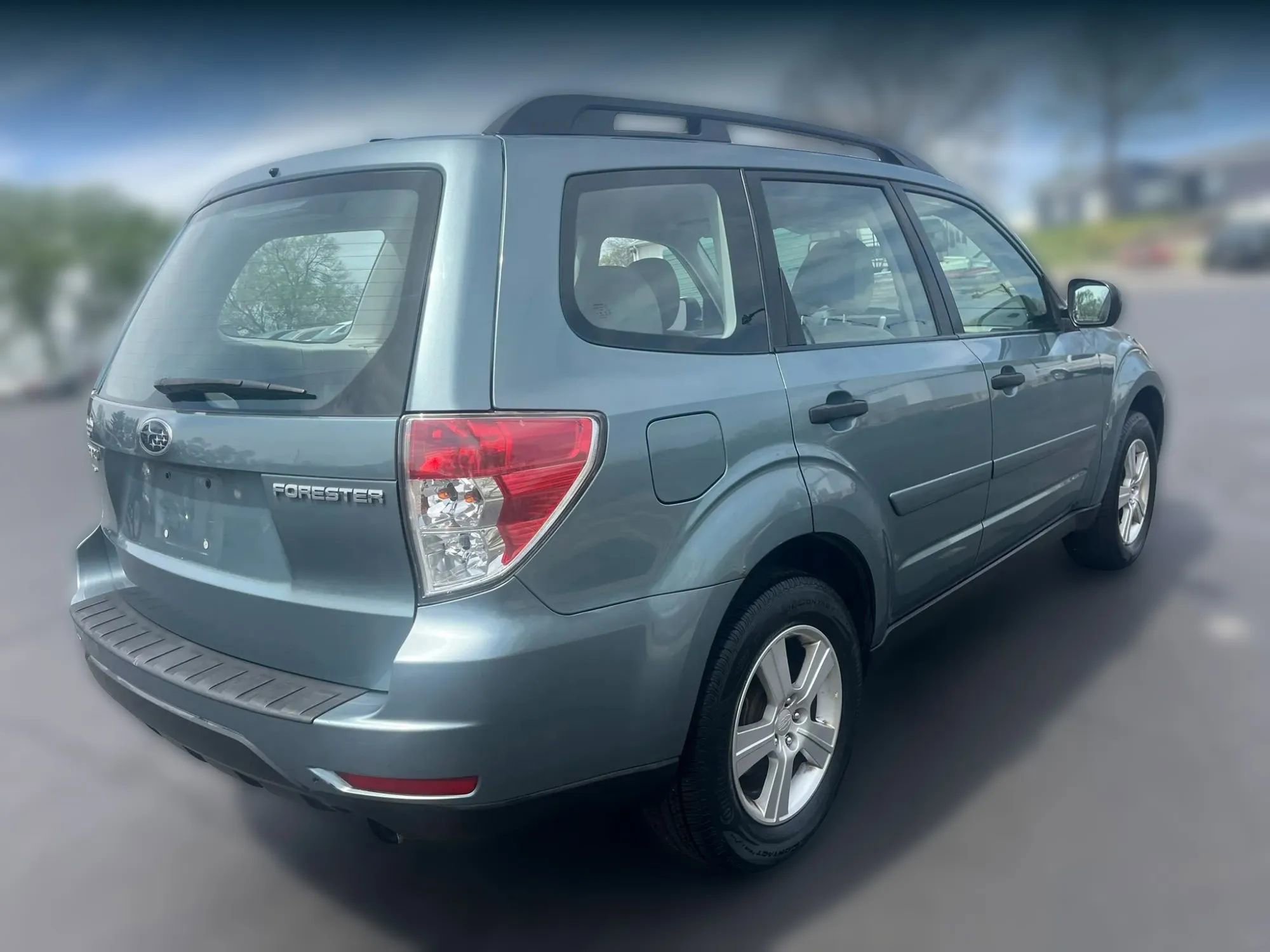 Used 2012 Subaru Forester 2.5X w/ Alloy Wheel Pkg image 5