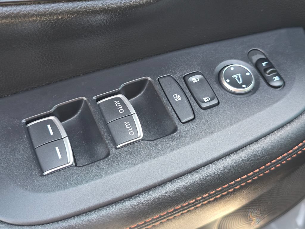 Used 2025 Honda HR-V Sport image 19
