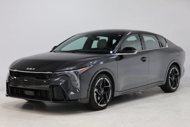 Used 2026 Kia K4 GT-Line w/ GT-Line Premium Package FWD image 3