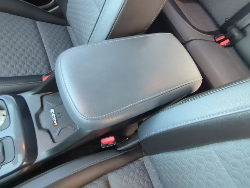 Used 2020 Chevrolet Colorado Z71 image 16