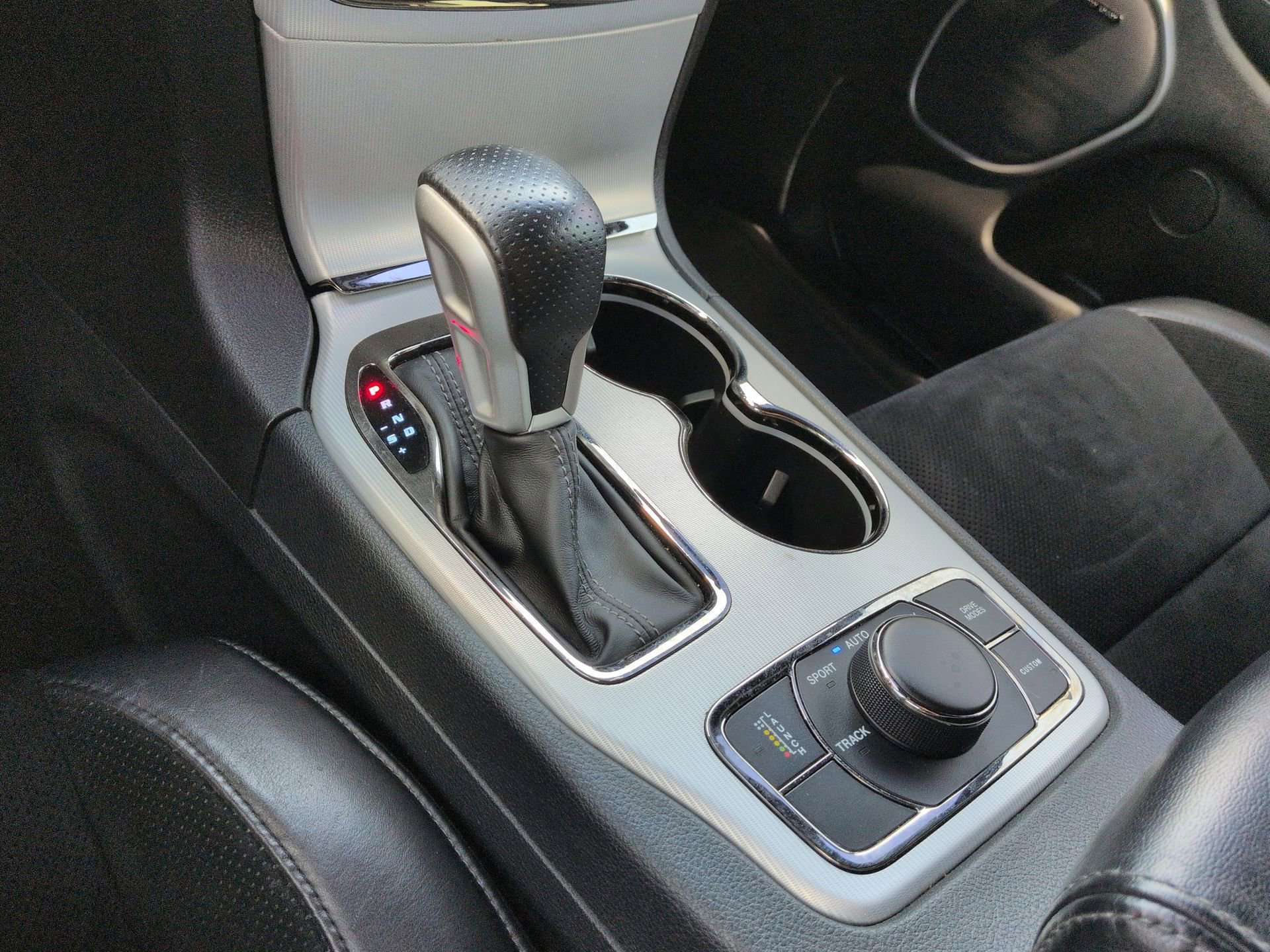 Used 2018 Jeep Grand Cherokee Trackhawk AWD/4WD image 16
