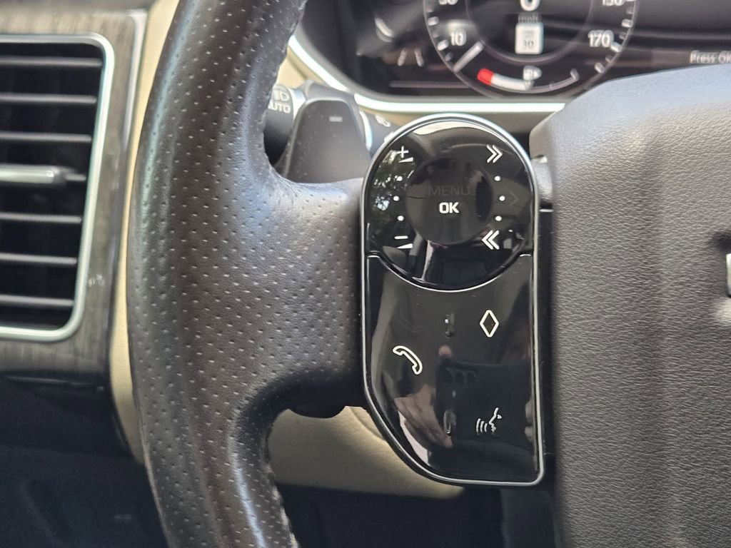 Used 2018 Land Rover Range Rover Sport Supercharged image 34