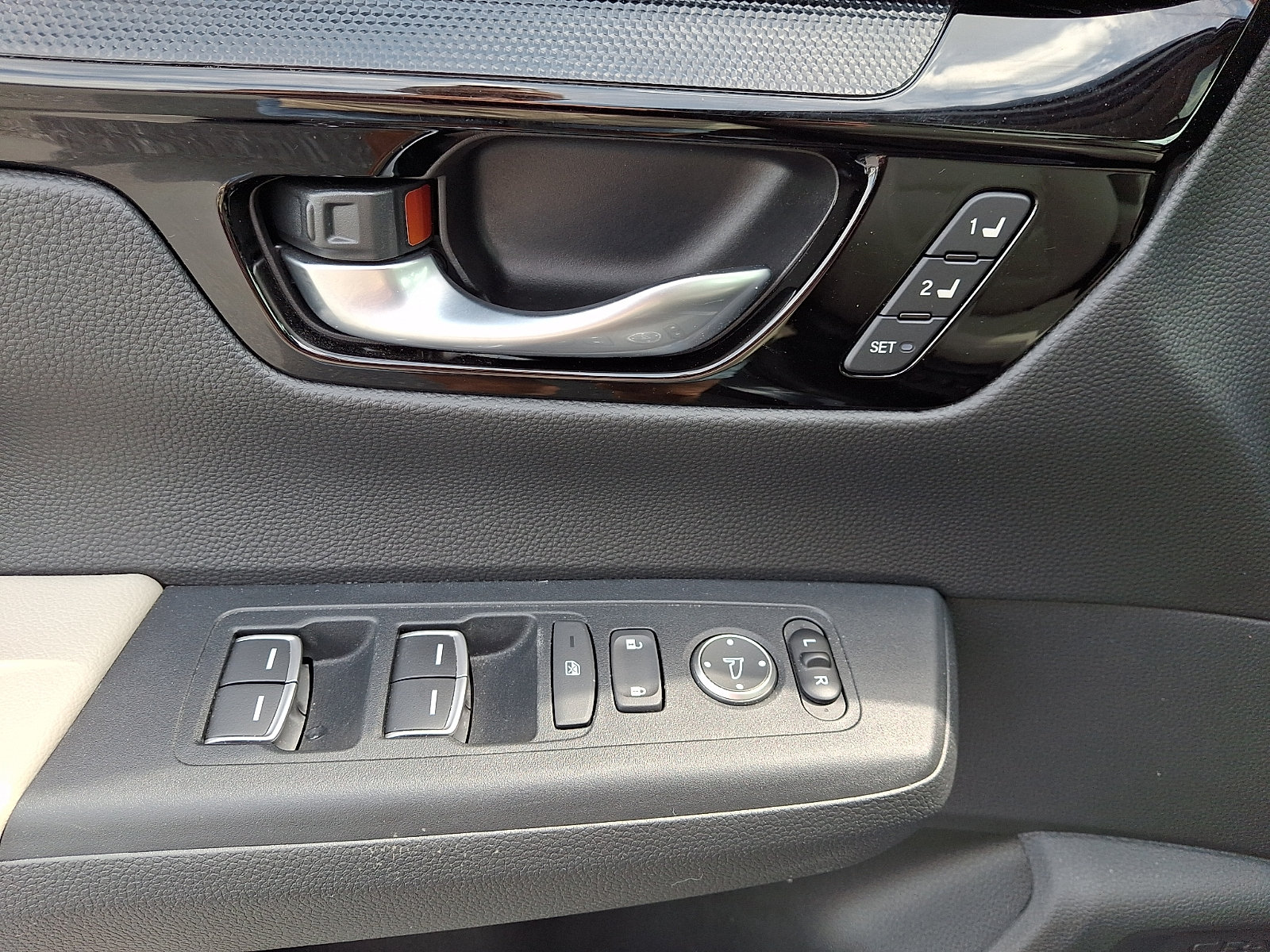 Certified 2024 Honda CR-V EX-L image 12