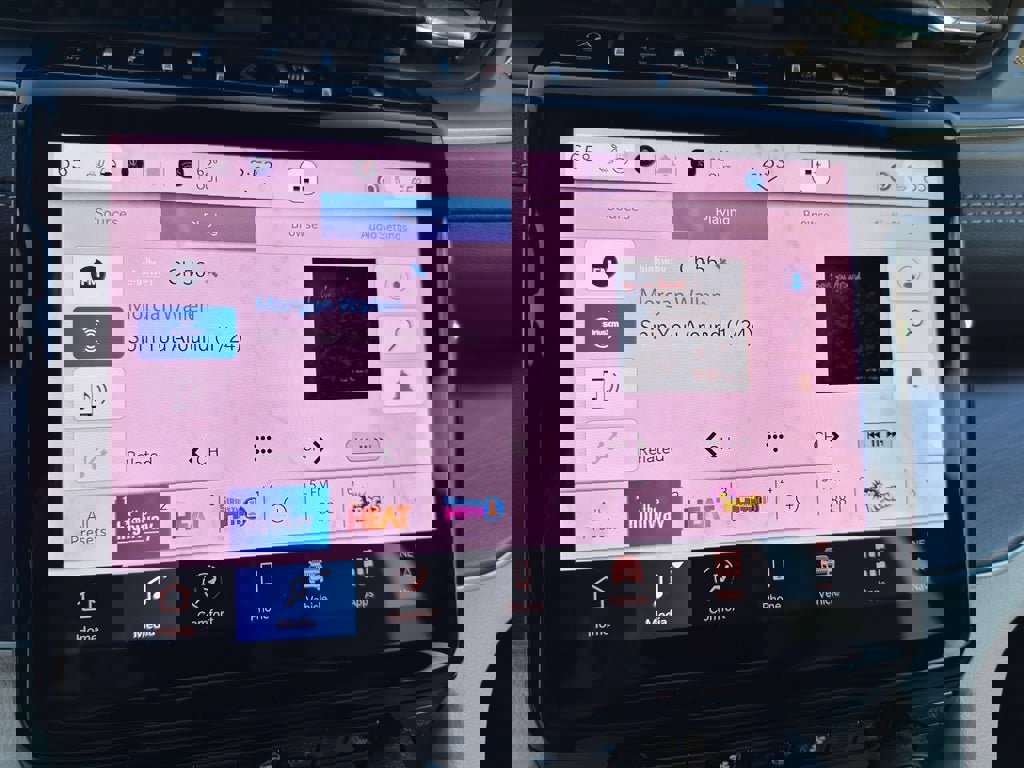 New 2025 Jeep Grand Cherokee Limited w/ Luxury Tech Group II image 15