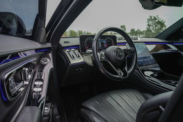 Certified 2022 Mercedes-Benz S 500 4MATIC image 15