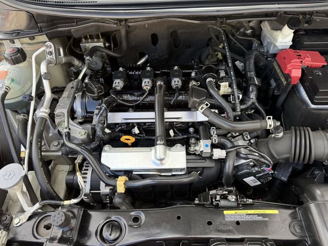 Used 2021 Nissan Versa SV image 31