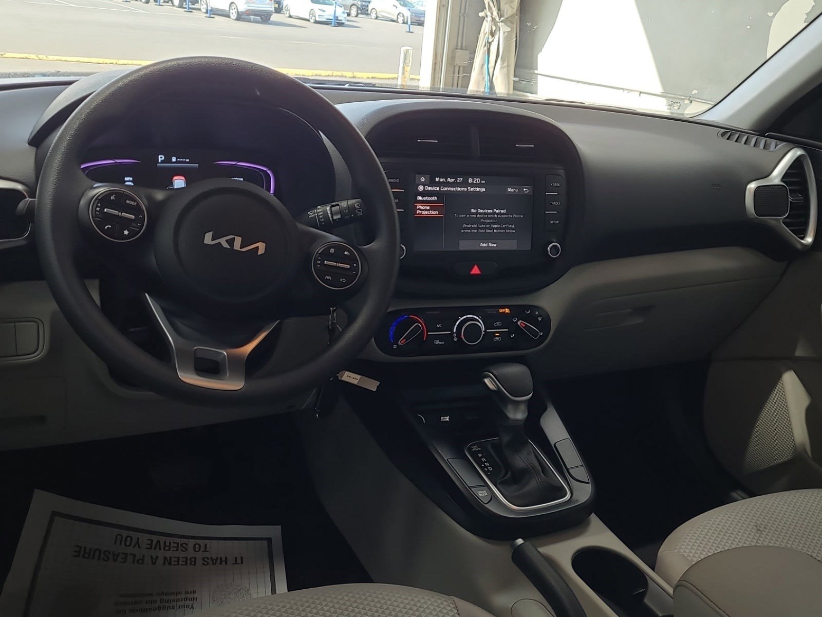 Used 2025 Kia Soul LX FWD image 10