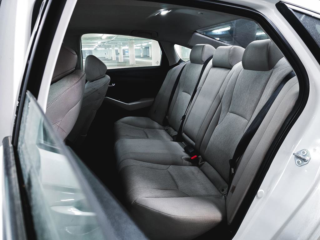 Used 2023 Honda Accord EX image 19