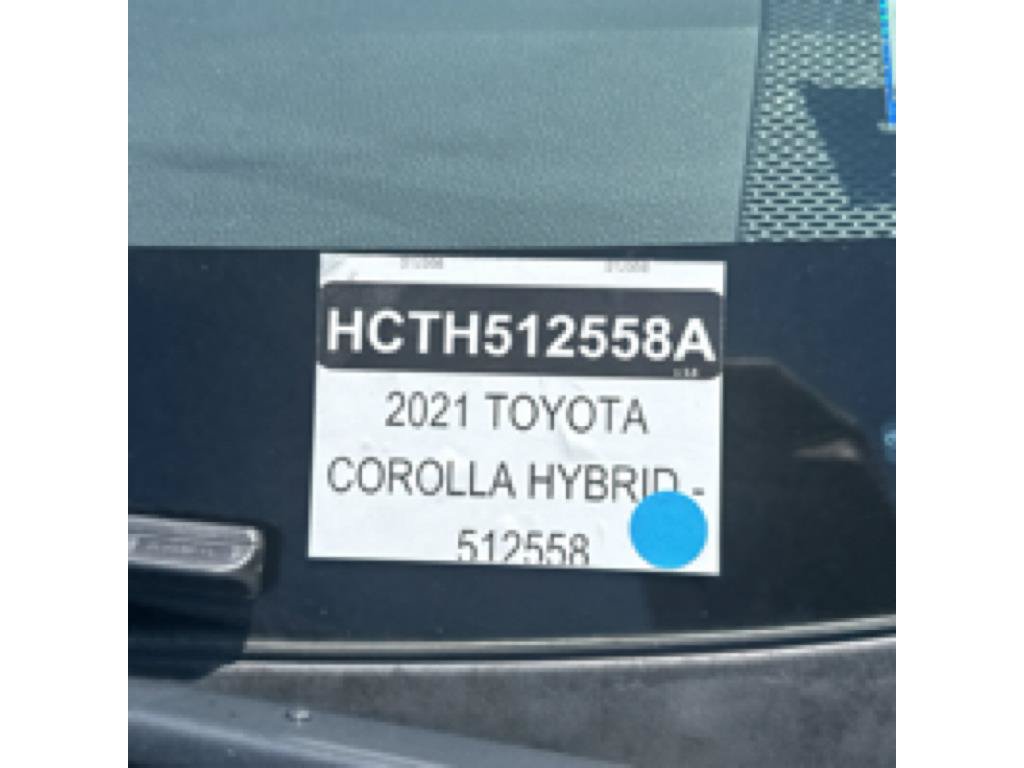 Used 2021 Toyota Corolla LE w/ Carpet Mat Package (TMS) FWD image 35