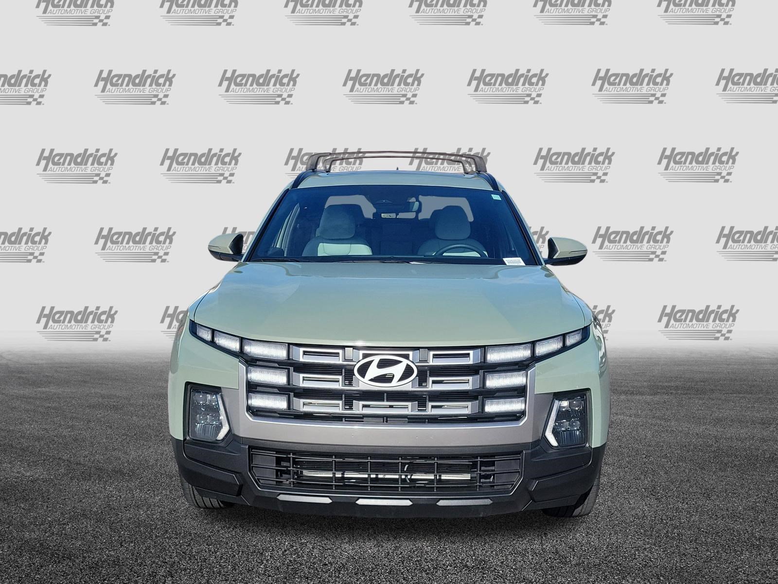 Used 2025 Hyundai Santa Cruz SEL image 9