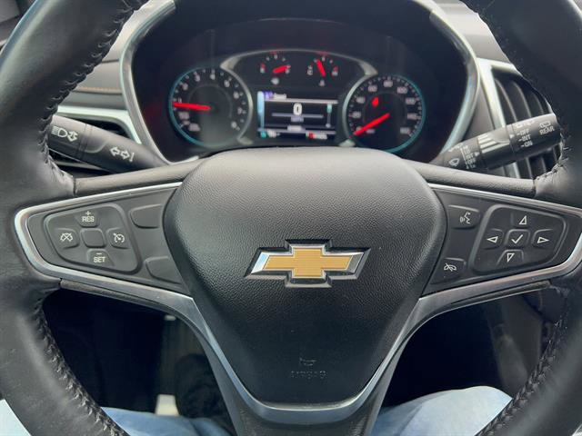 Used 2018 Chevrolet Equinox Premier image 19