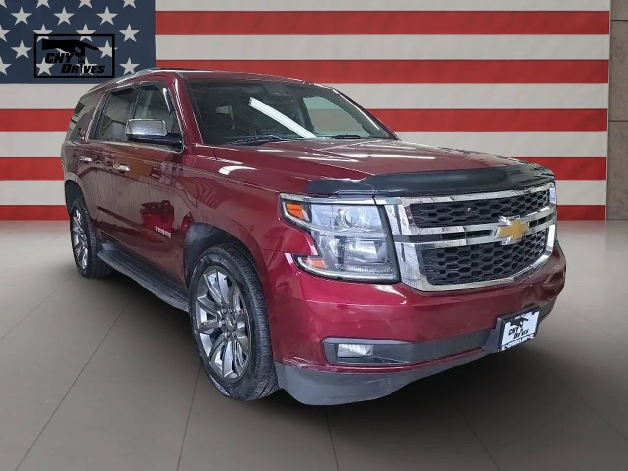 Used 2018 Chevrolet Tahoe LT w/ Luxury Package AWD/4WD image 3