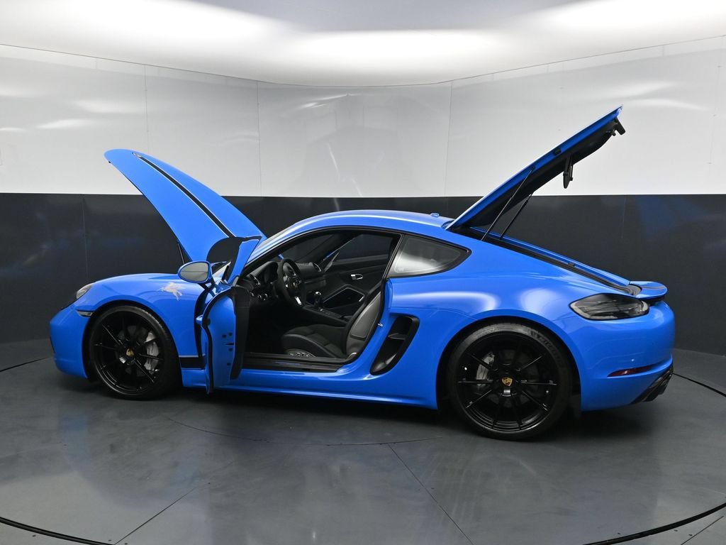 Used 2024 Porsche 718 Cayman GTS RWD image 32