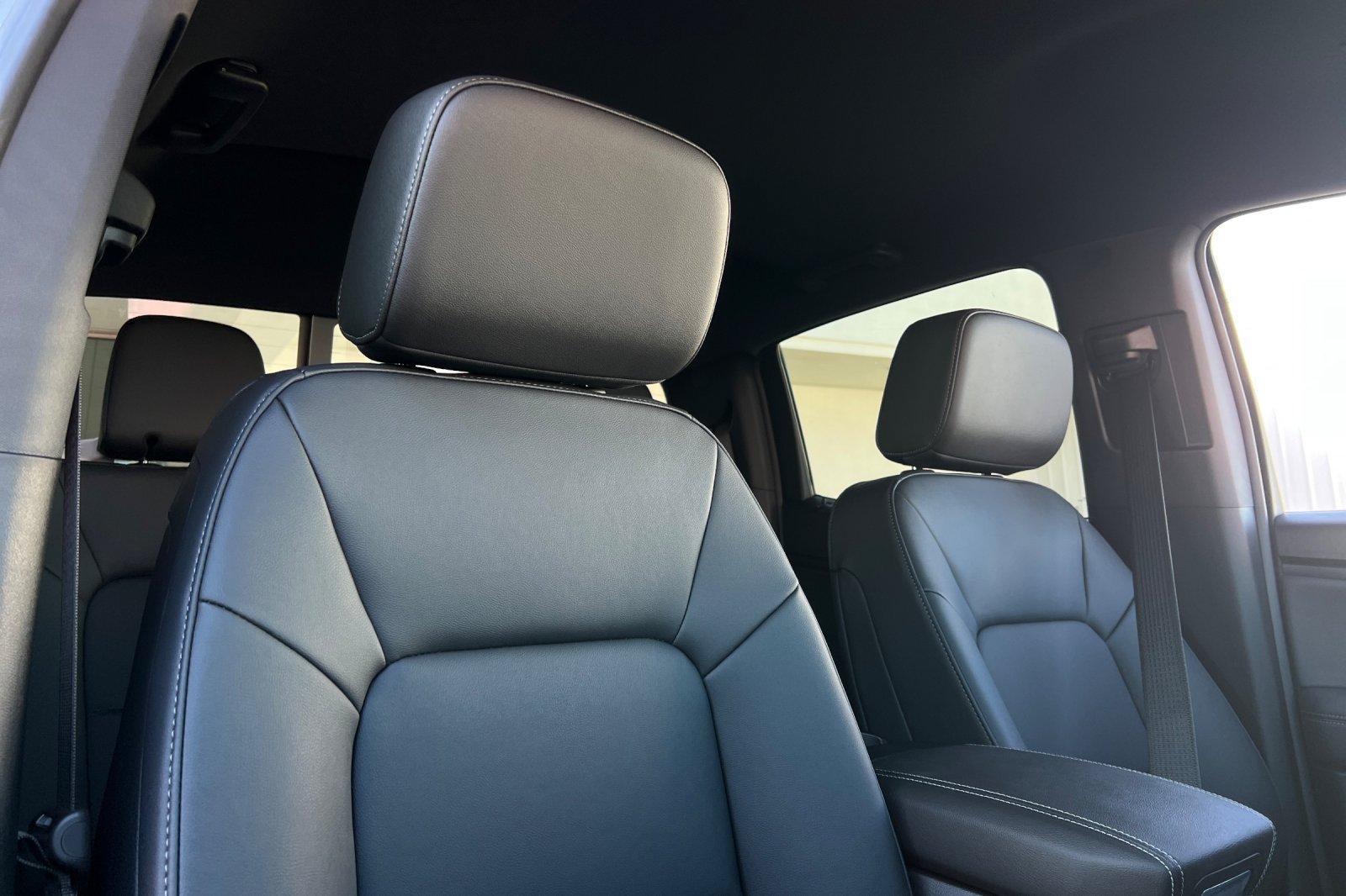 New 2026 GMC Canyon Elevation w/ Convenience Package RWD image 17