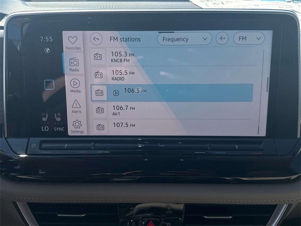 New 2026 Volkswagen Atlas SEL Premium R-Line image 21