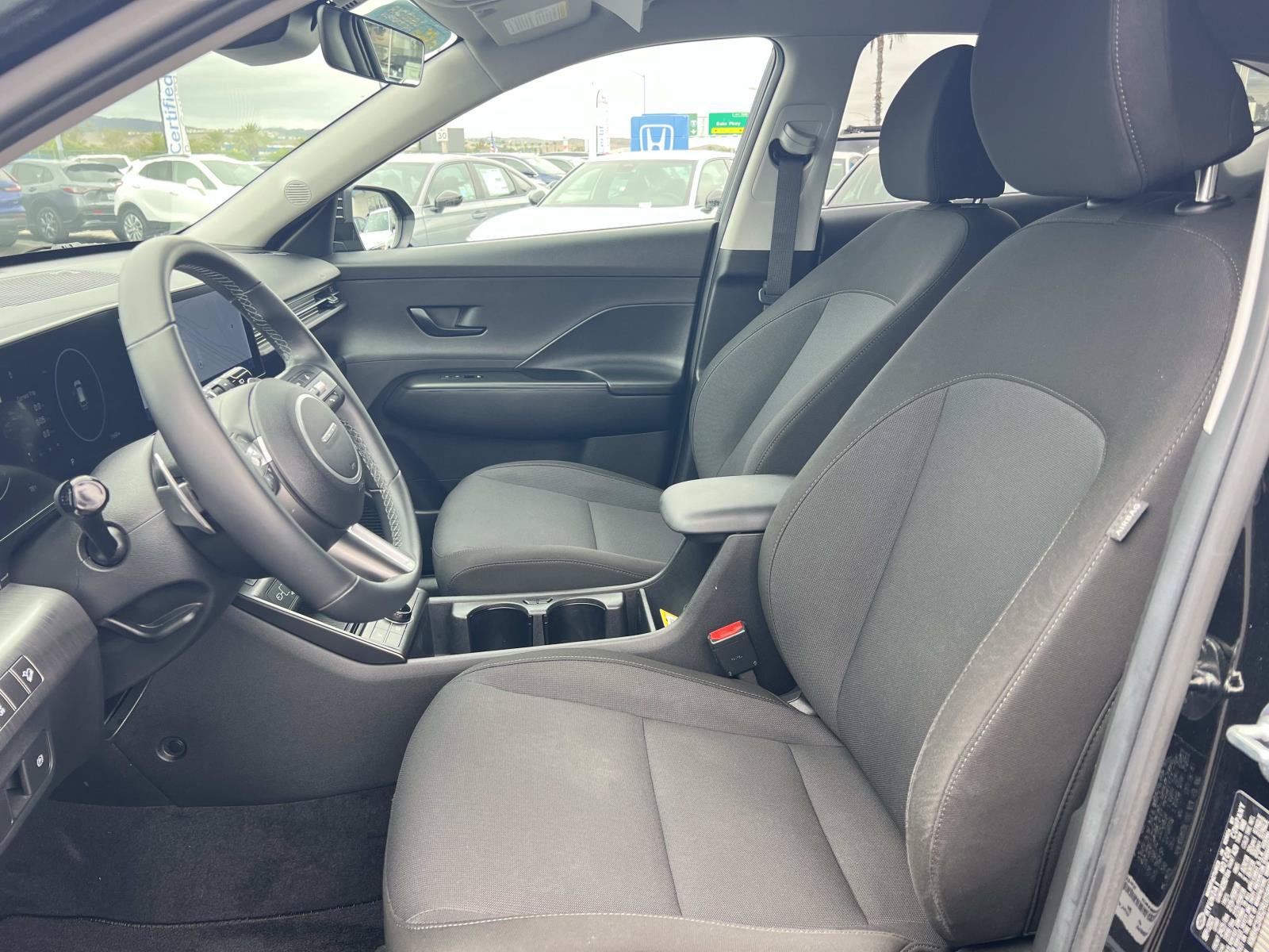 Used 2024 Hyundai Kona SEL w/ Convenience Package FWD image 20