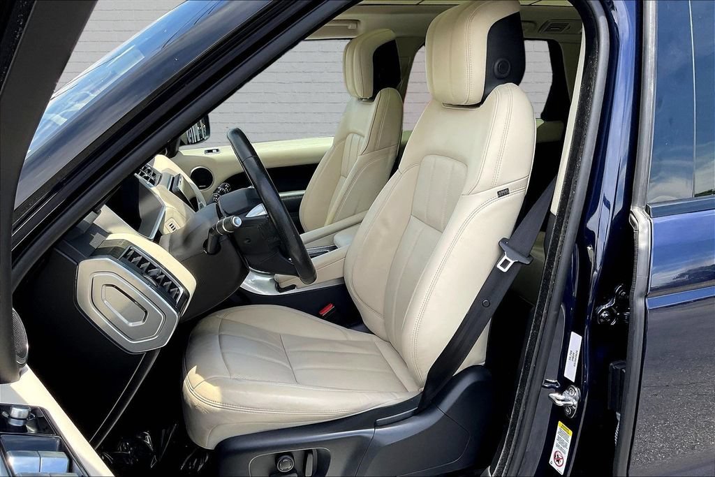 Used 2020 Land Rover Range Rover Sport HSE AWD/4WD image 19